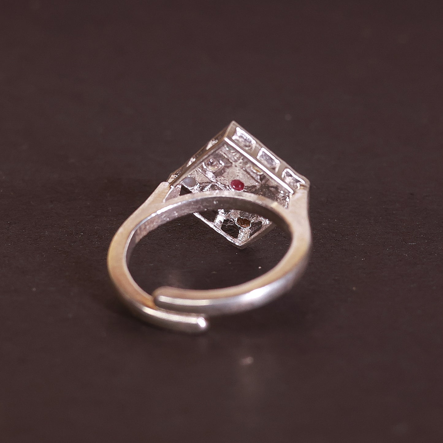 Nava Ratna Ladies Ring (Silver)