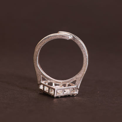 Nava Ratna Ladies Ring (Silver)